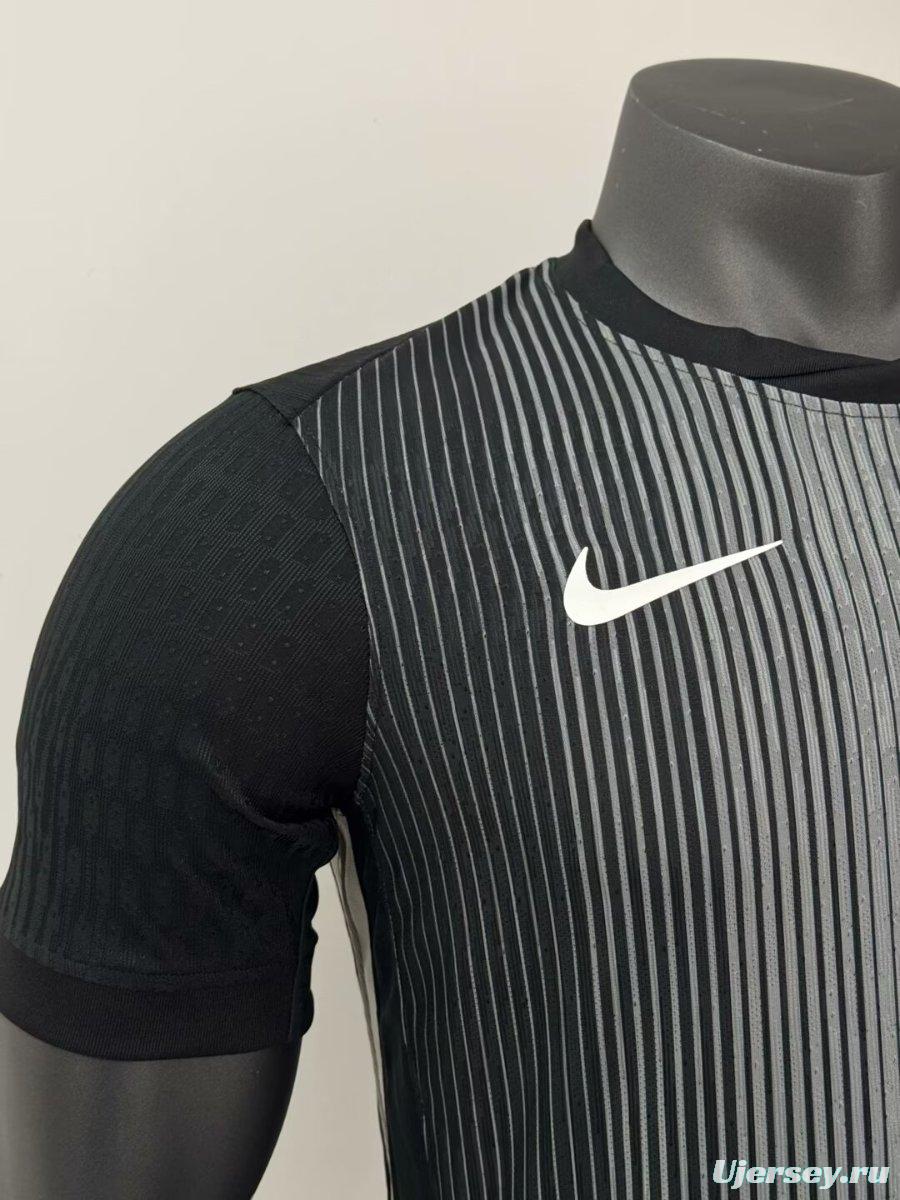 Player Version 25/26 PSG Goalkeeper Black Jersey