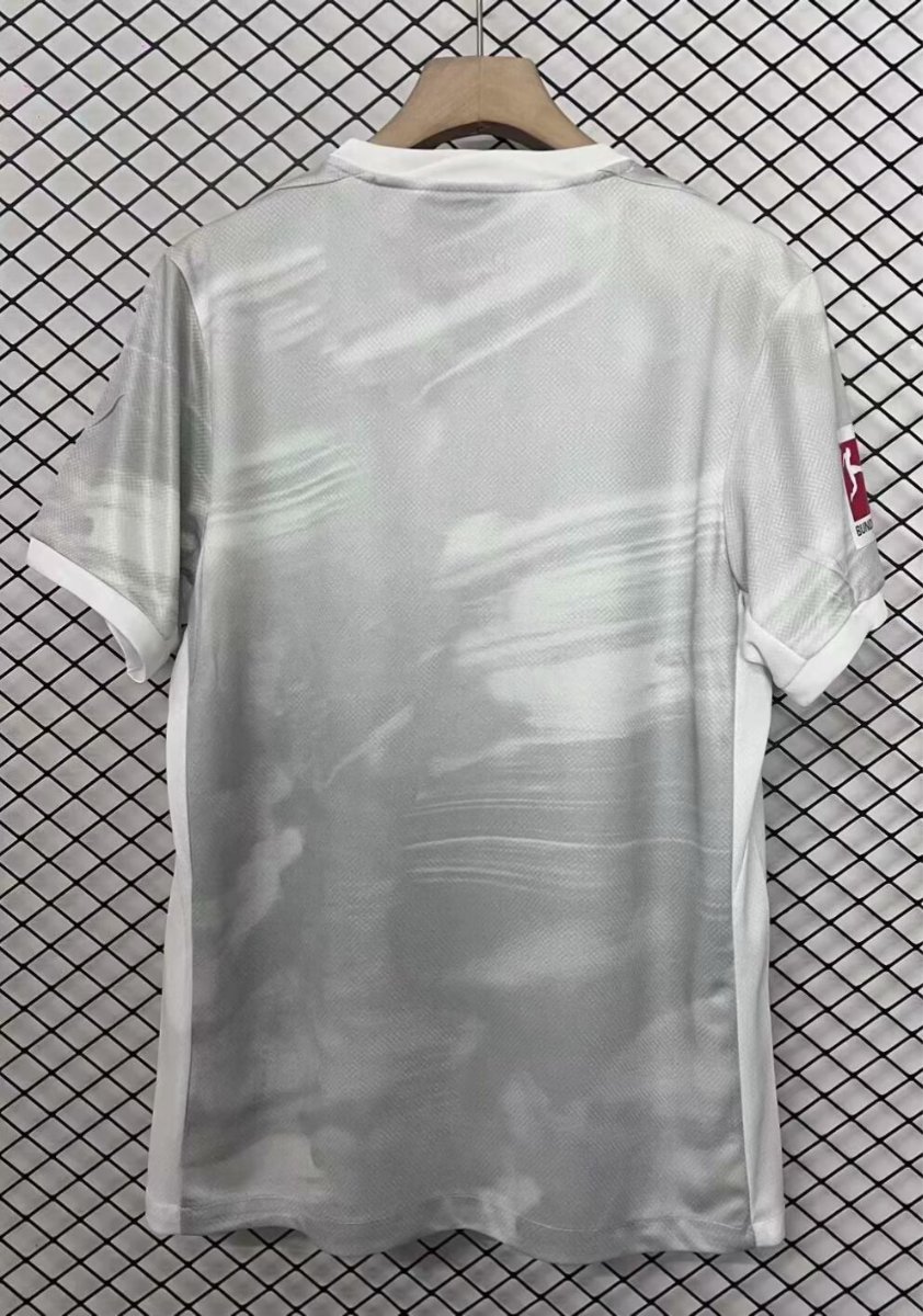 25/26 Wolfsburg Away Jersey