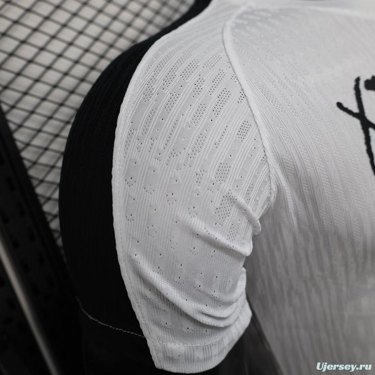 Player Version 25/26 PSG x XO WHITE Pre-Match Jersey