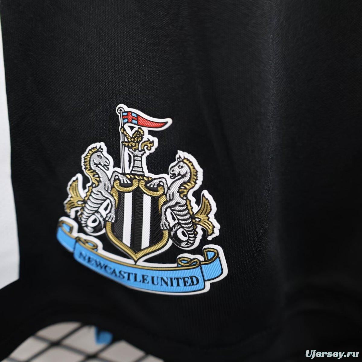 Player Version 25/26 Newcastle United Home Jersey