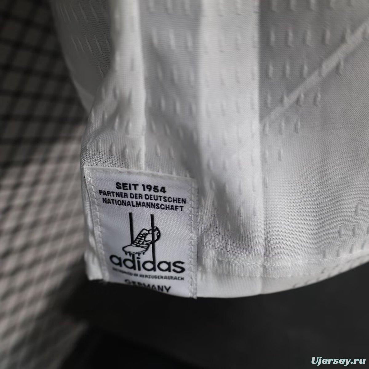 Player Version 25/26 Real Madrid x Louis Vuitton Special Jersey