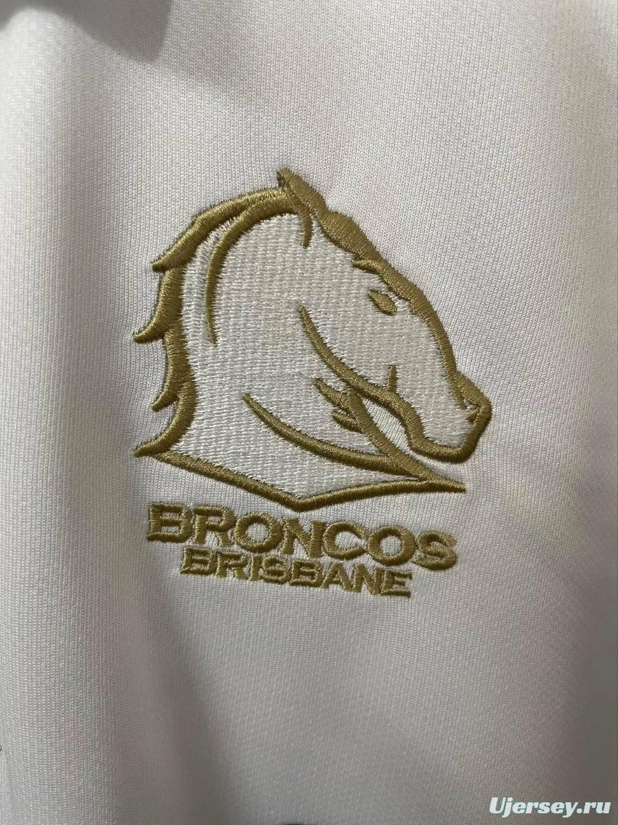 25/26 Brisbane Broncos White with Maroon Sleeves and Diagonal Geometric Stripes  Champion Jersey