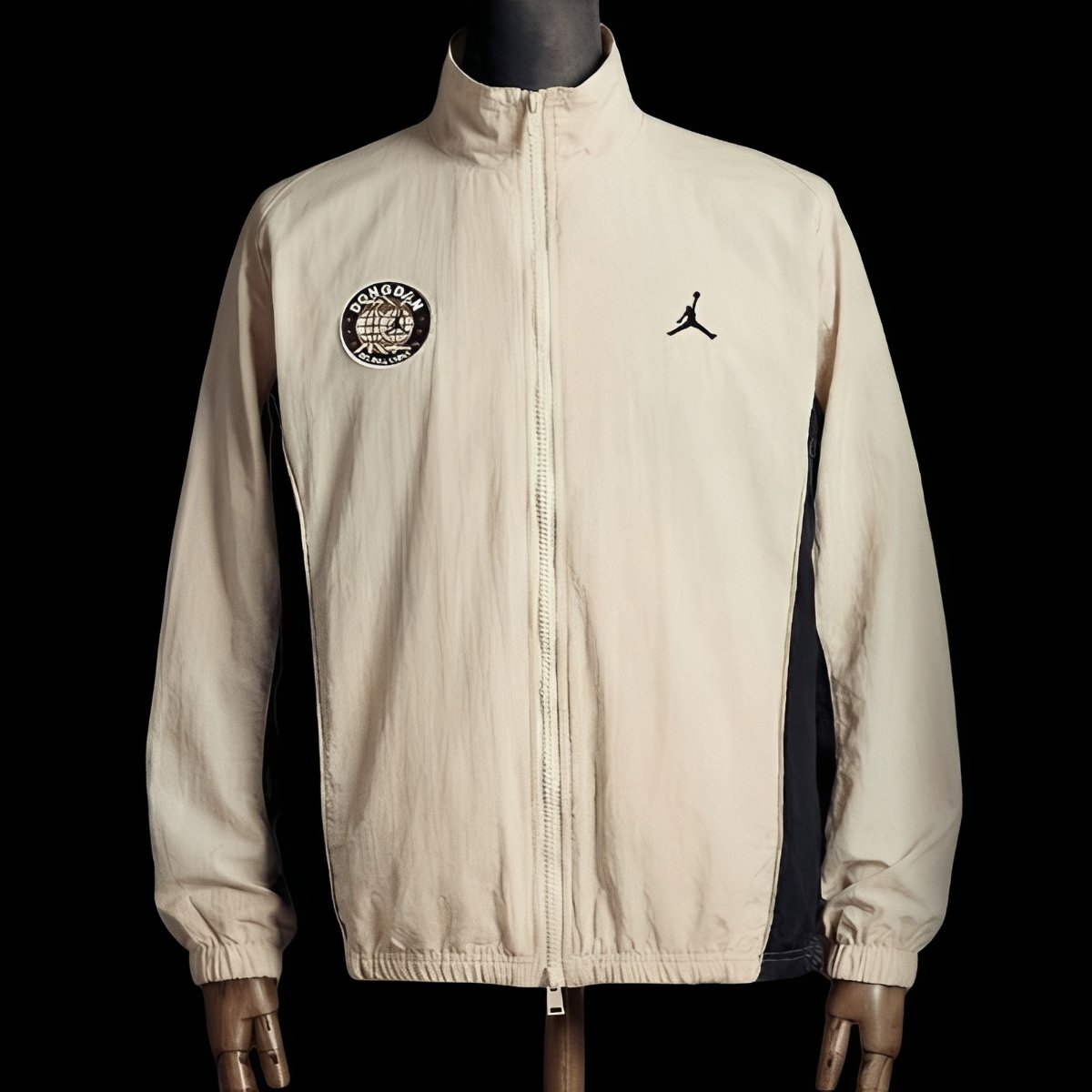 2026 Liverpool Beige Jacket Windbreaker