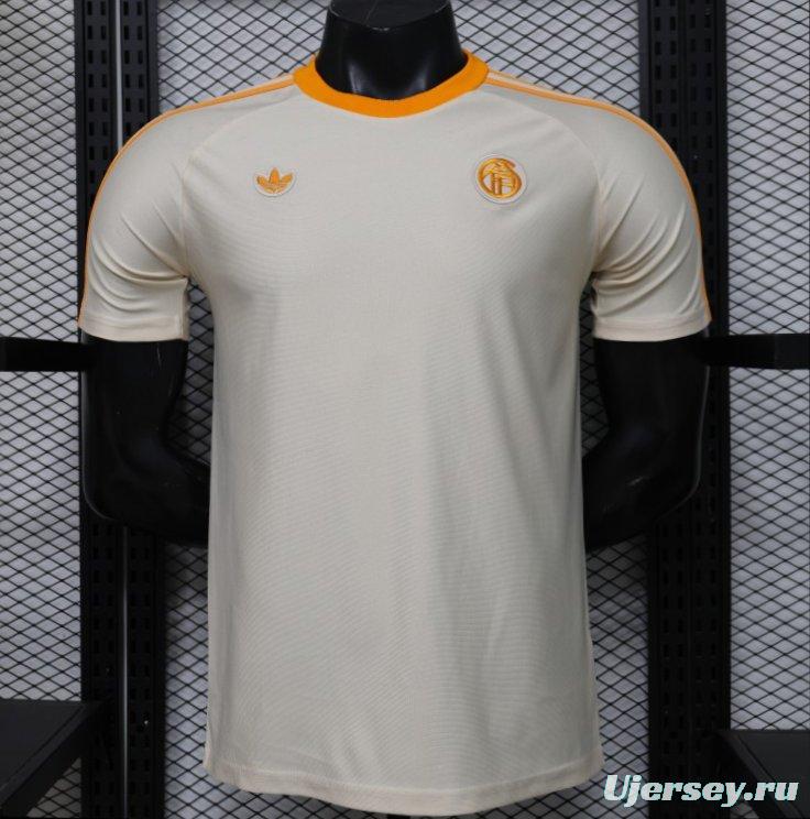 Player Version 26/27 Bayern Munich Cream White 1990 Vintage Remake Short Sleeve Jersey